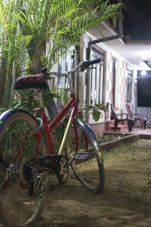 Neem Beach House تريكونامالاي المظهر الخارجي الصورة
